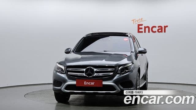 Mercedes-Benz GLC-Class 2019 — Şəkil 2/20