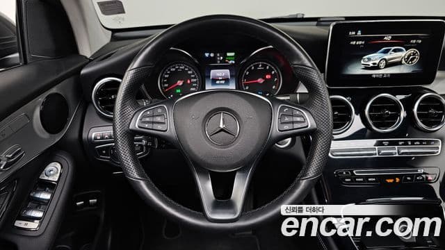 Mercedes-Benz GLC-Class 2019 — Şəkil 13/20
