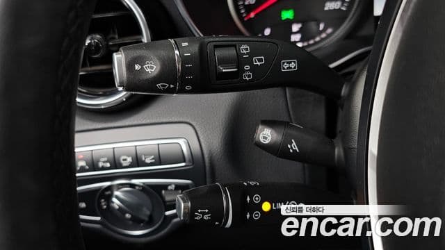Mercedes-Benz GLC-Class 2019 — ფოტო 19/20