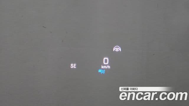 Mercedes-Benz E-Class 2020 — ფოტო 18/20