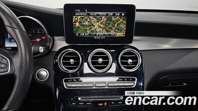 Mercedes-Benz GLC-Class 2019 — Şəkil 11/20