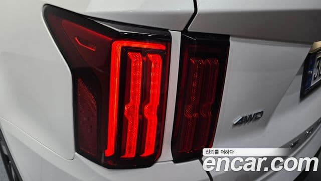 Kia Sorento 2022 — Şəkil 10/33