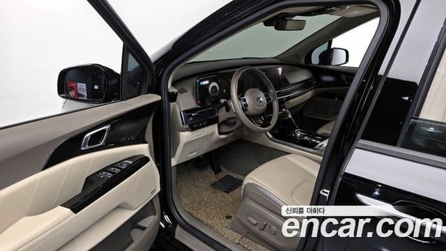 Kia Carnival 2021 — Şəkil 10/20
