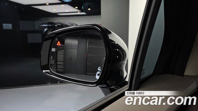 Kia Carnival 2021 — Şəkil 15/20