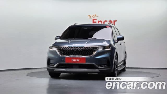 Kia Carnival 2022 — Photo 12/20