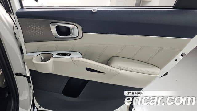 Kia Sorento 2021 — Şəkil 2/31