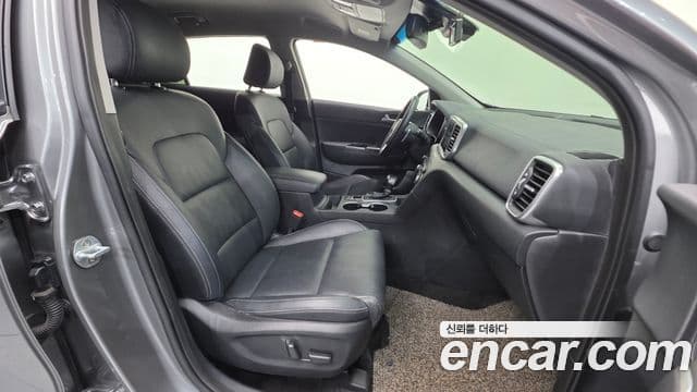 Kia Sportage The Bold 2020 — Фото 10/20