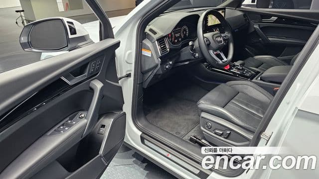 Audi Q5 2022 — ფოტო 9/20