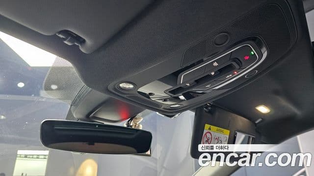 Audi Q5 2022 — Photo 2/33