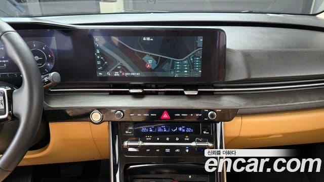 Kia Carnival 2023 — Şəkil 19/20
