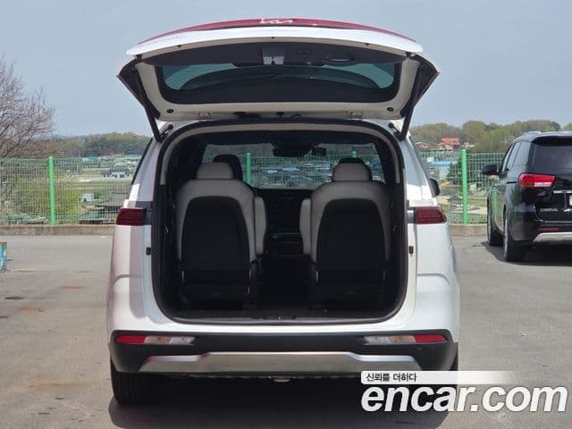 Kia Carnival 2021 — Şəkil 4/20