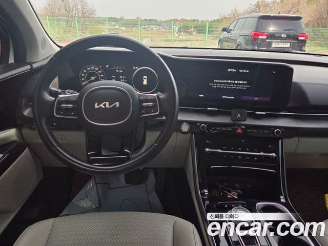Kia Carnival 2021 — Şəkil 13/20
