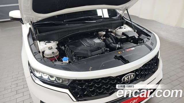 Kia Sorento 2021 — ფოტო 6/20