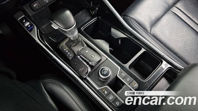 Kia Sorento 2021 — ფოტო 9/20