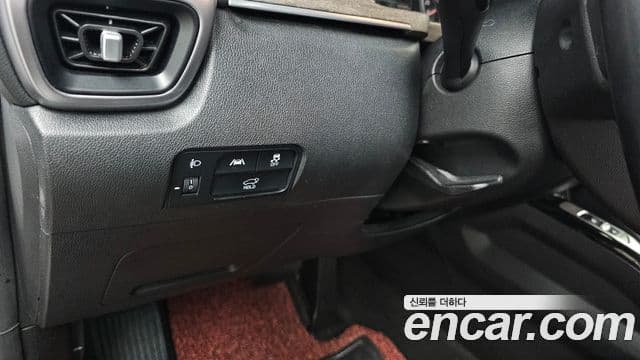 Kia Sorento 2021 — ფოტო 15/20