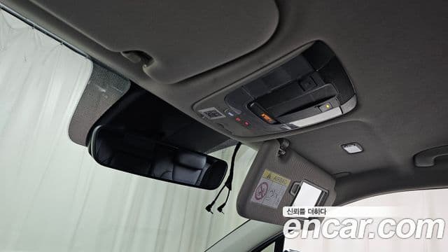 Kia Sorento 2021 — ფოტო 17/20