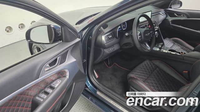 Genesis G70 2021 — Şəkil 18/35