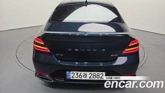 Genesis G70 2021 — Şəkil 33/35