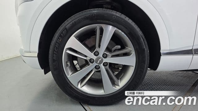 Genesis GV80 2020 — ფოტო 4/20