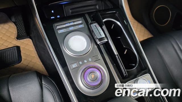 Genesis GV80 2020 — ფოტო 7/20