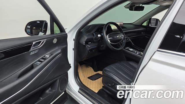 Genesis GV80 2020 — ფოტო 8/20