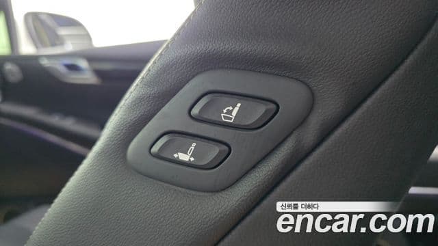 Genesis GV80 2020 — ფოტო 18/20
