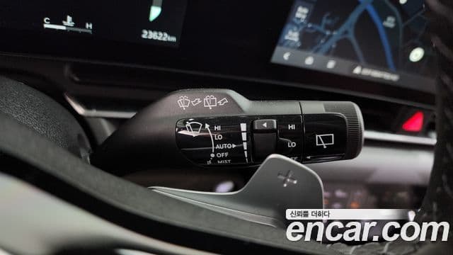 Kia Carnival 2024 — Şəkil 16/20