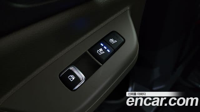 Kia Carnival 2024 — Şəkil 19/20