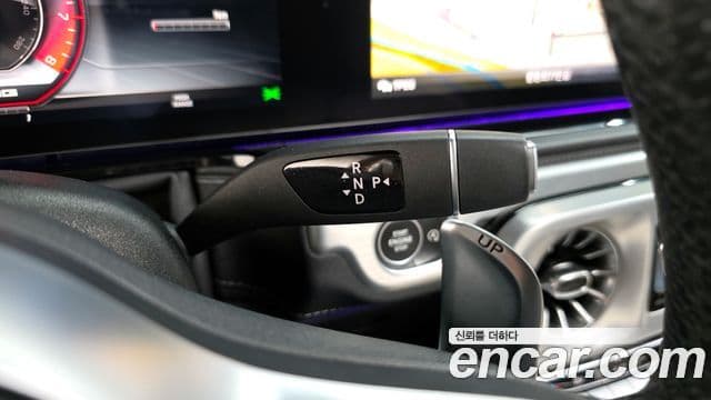 Mercedes-Benz G-Class 2021 — Photo 31/36
