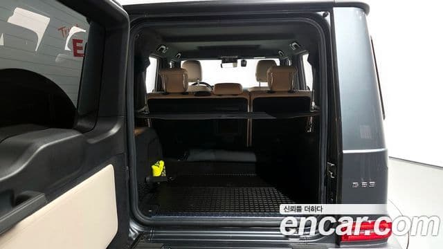 Mercedes-Benz G-Class 2021 — Photo 26/36