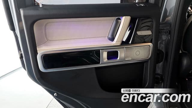 Mercedes-Benz G-Class 2021 — Photo 6/36