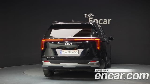 Kia Carnival 2024 — ფოტო 4/20