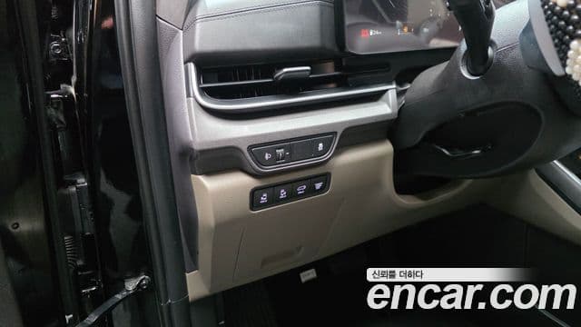 Kia Carnival 2024 — ფოტო 15/20