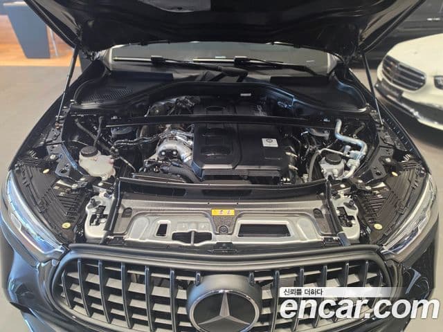 Mercedes-Benz GLC-Class 2025 — Photo 4/20