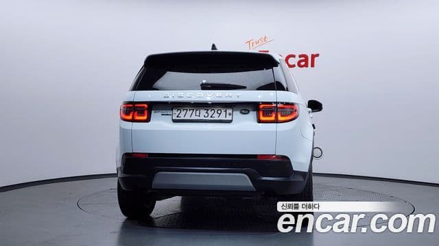 Land Rover Discovery Sport 2020 — фото 4 из 20