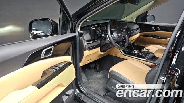 Kia Carnival 2021 — Фото 10/20