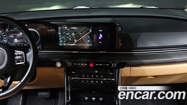 Kia Carnival 2021 — Фото 13/20
