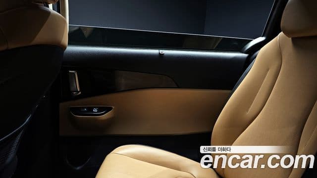 Kia Carnival 2021 — Photo 30/30