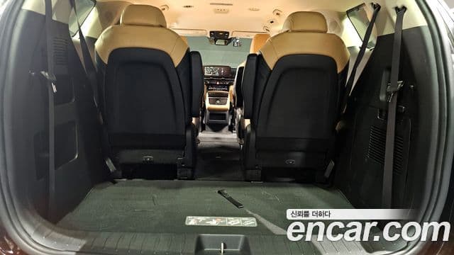 Kia Carnival 2021 — Photo 20/30
