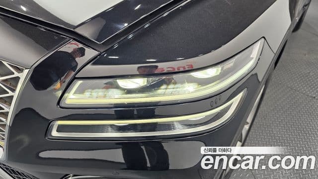 Genesis GV80 2020 — Photo 14/41