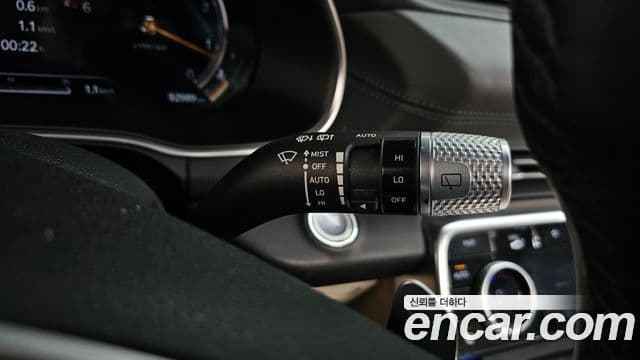 Genesis GV80 2020 — Photo 27/41