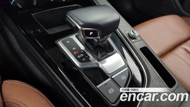 Audi A4 2023 — Şəkil 9/20