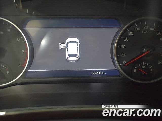 Kia Seltos 2020 — ფოტო 5/20