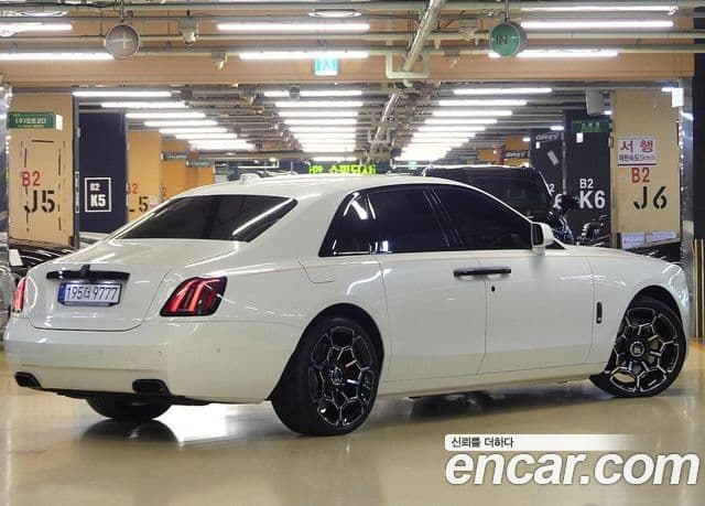 Rolls-Royce Ghost 2025 — Şəkil 2/20