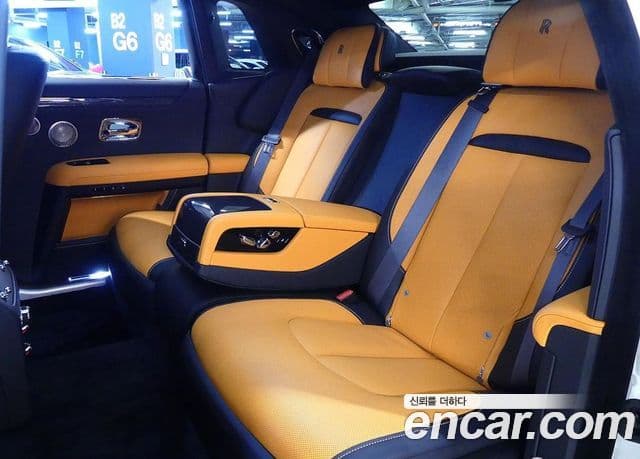 Rolls-Royce Ghost 2025 — Şəkil 17/20
