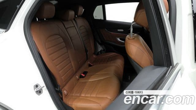 Mercedes-Benz GLC-Class 2023 — Şəkil 11/20