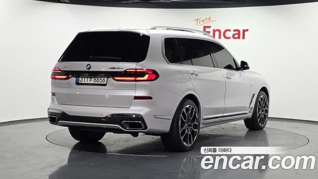 BMW X7 2024 — Şəkil 22/33