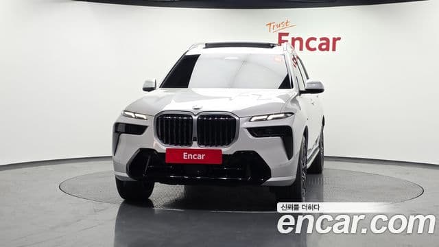 BMW X7 2024 — Şəkil 31/33