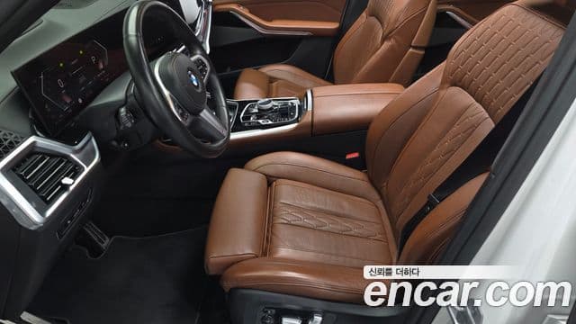 BMW X7 2024 — Şəkil 23/33