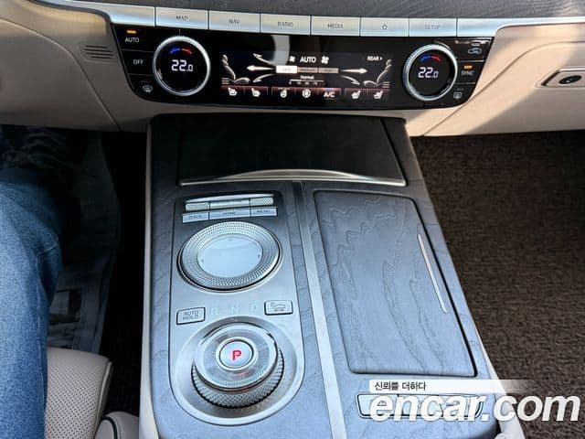 Genesis Electrified G80 2021 — Şəkil 7/20